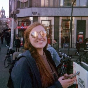 Meet your Posher, Lauren